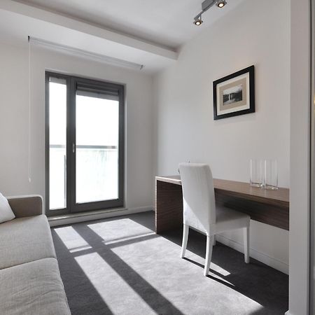 Dom & House - Old Town Waterlane Apartment Gdansk Bagian luar foto
