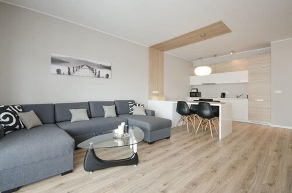 Dom & House - Old Town Waterlane Apartment Gdansk Bagian luar foto