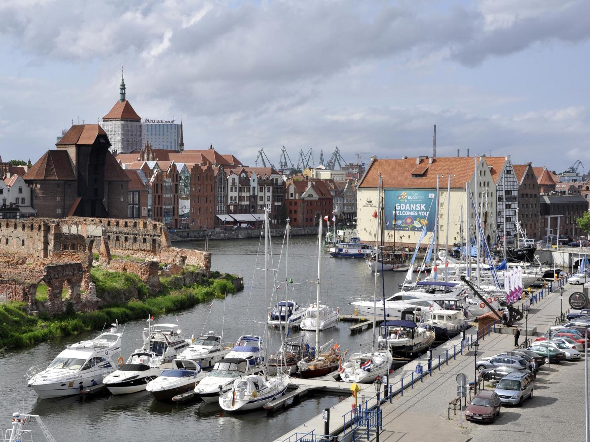 Dom & House - Old Town Waterlane Apartment Gdansk Bagian luar foto