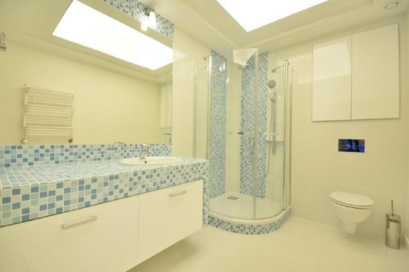 Dom & House - Old Town Waterlane Apartment Gdansk Bagian luar foto